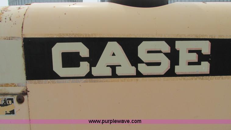 image for item G9101 Case 931 Comfort King tractor