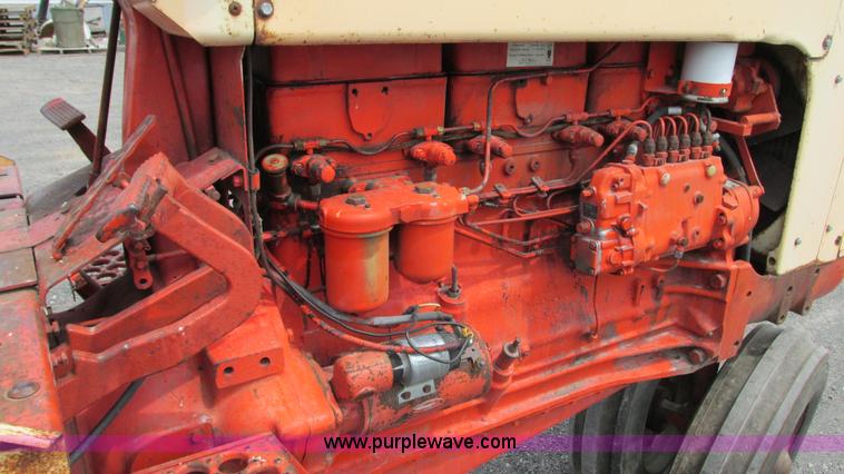 image for item G9101 Case 931 Comfort King tractor