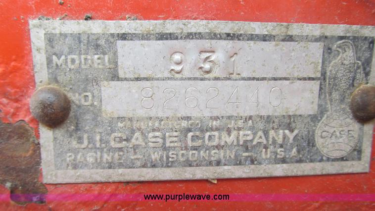 image for item G9101 Case 931 Comfort King tractor