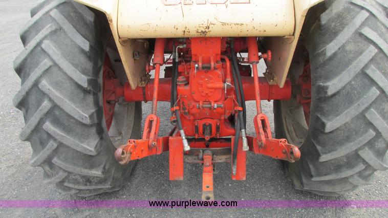 image for item G9101 Case 931 Comfort King tractor