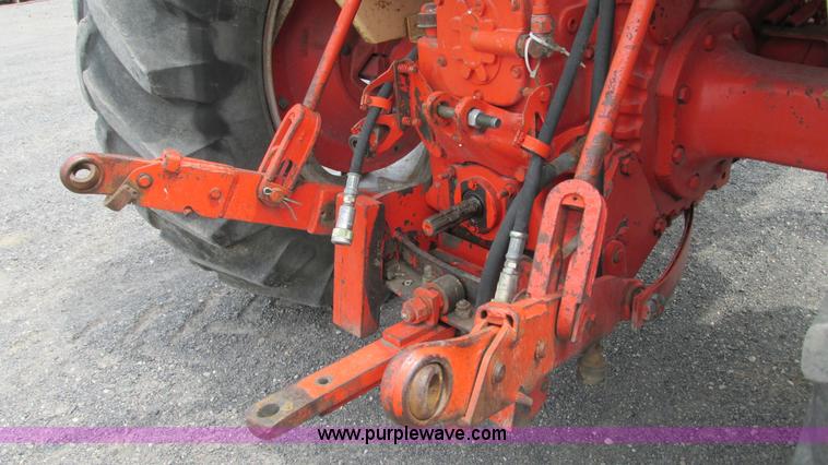 image for item G9101 Case 931 Comfort King tractor