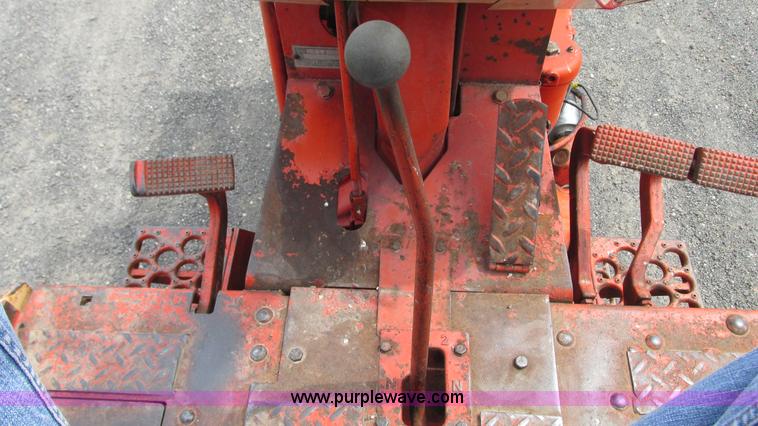 image for item G9101 Case 931 Comfort King tractor