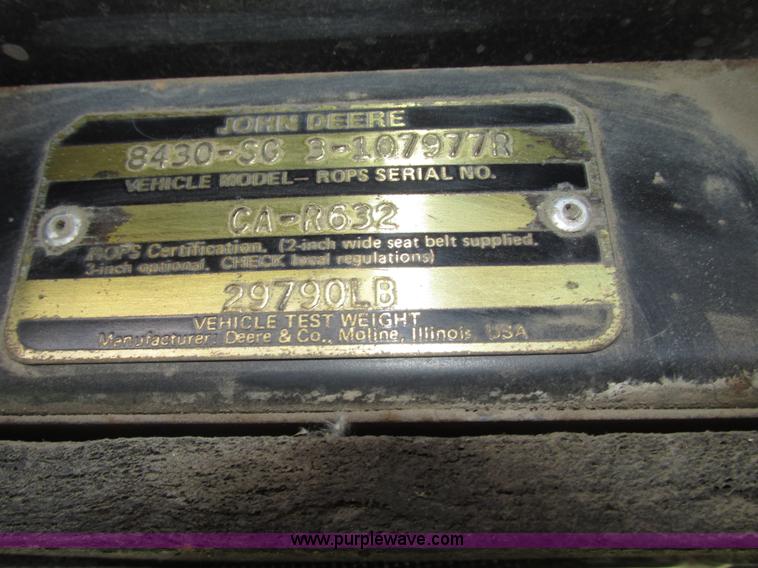 image for item G9943 1976 John Deere 8430 4WD tractor