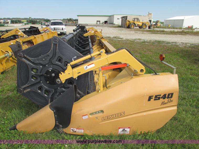 image for item G9949 2009 Lexion F540 Max Flex Series 441 flex head