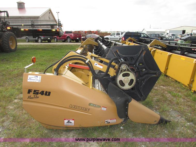 image for item G9949 2009 Lexion F540 Max Flex Series 441 flex head