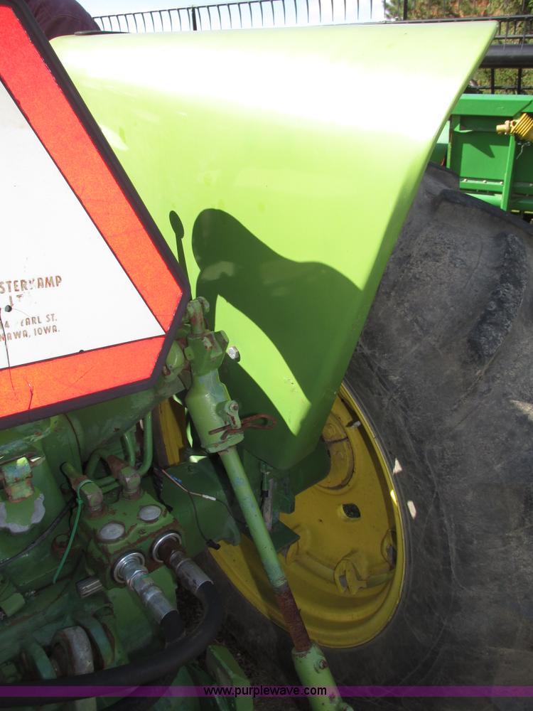 image for item G9954 1966 John Deere 2020 tractor