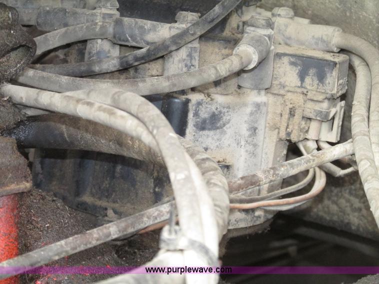 image for item G9955 1972 Chevrolet C60 Custom grain truck