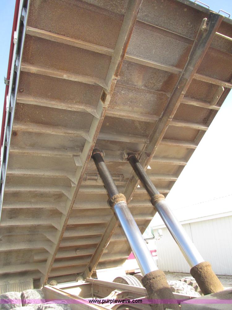 image for item G9955 1972 Chevrolet C60 Custom grain truck