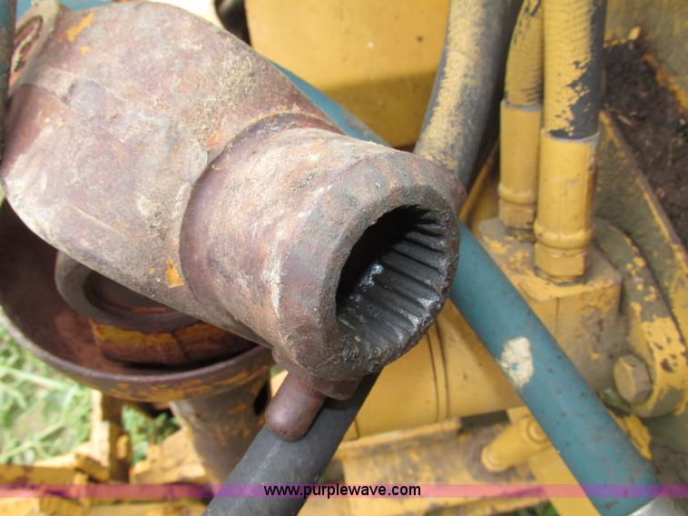 image for item G9979 HayBuster BB256 BaleBuster bale processor