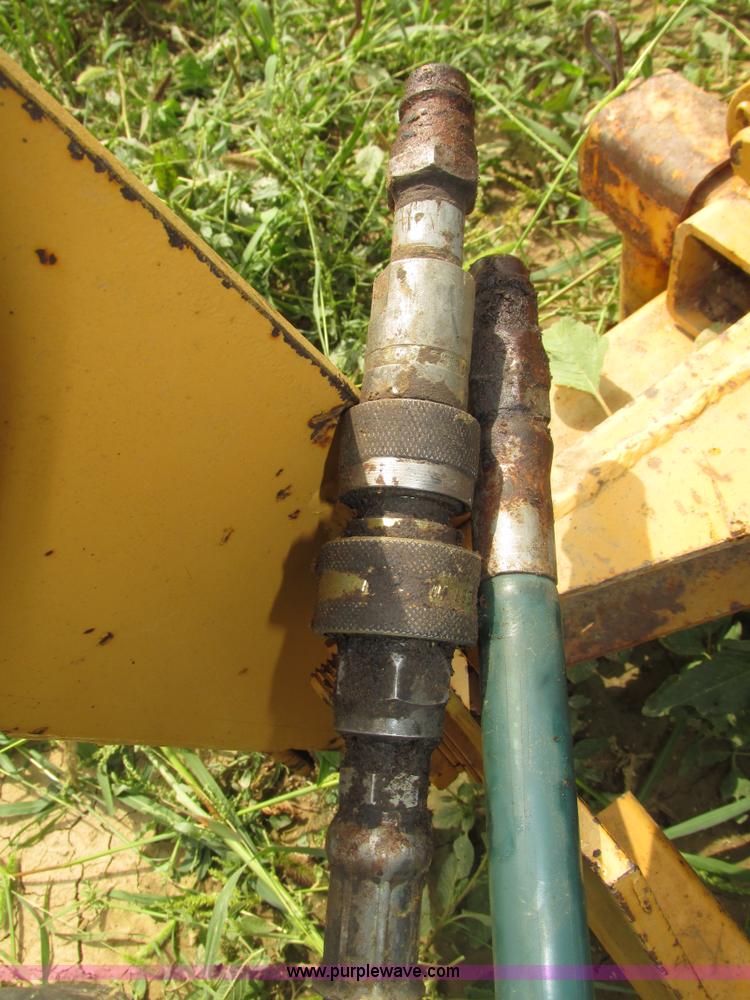 image for item G9979 HayBuster BB256 BaleBuster bale processor