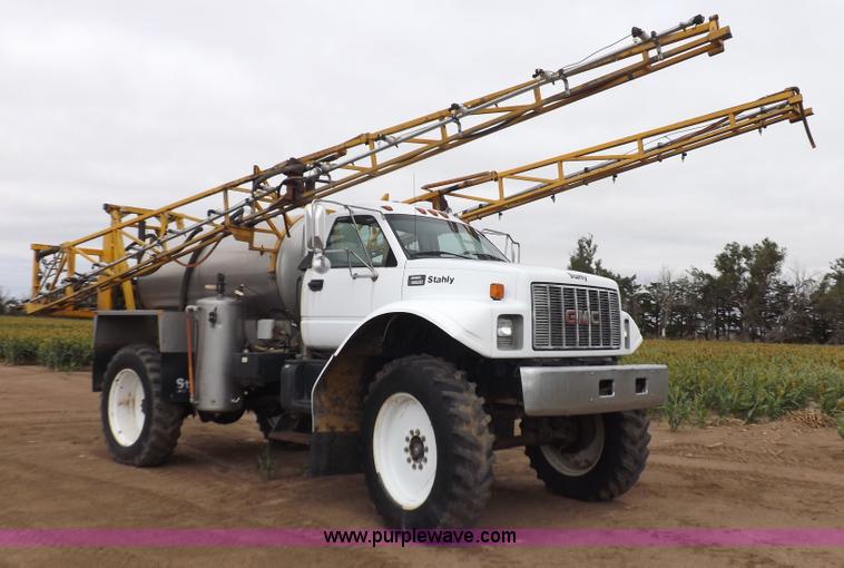 image for item H9137 1998 GMC C8500 applicator truck with Stahly sprayer