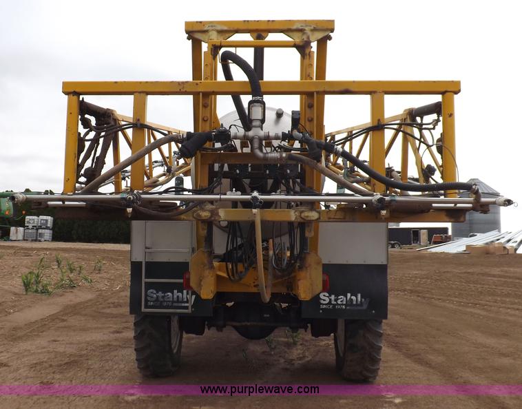 image for item H9137 1998 GMC C8500 applicator truck with Stahly sprayer