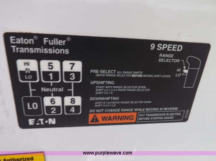 image for item H9137 1998 GMC C8500 applicator truck with Stahly sprayer