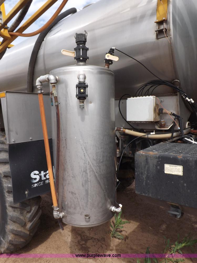 image for item H9137 1998 GMC C8500 applicator truck with Stahly sprayer