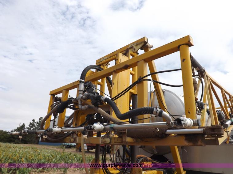 image for item H9137 1998 GMC C8500 applicator truck with Stahly sprayer