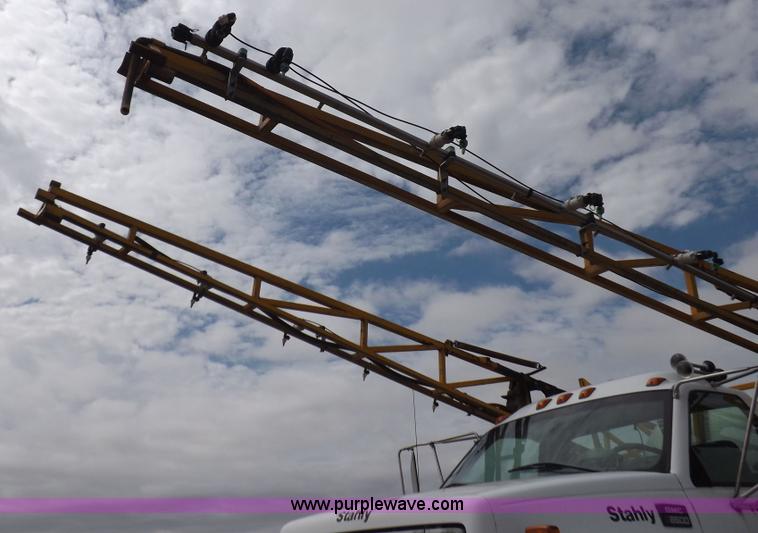 image for item H9137 1998 GMC C8500 applicator truck with Stahly sprayer