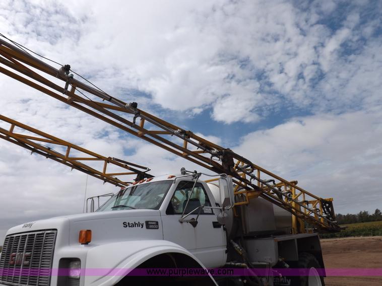 image for item H9137 1998 GMC C8500 applicator truck with Stahly sprayer