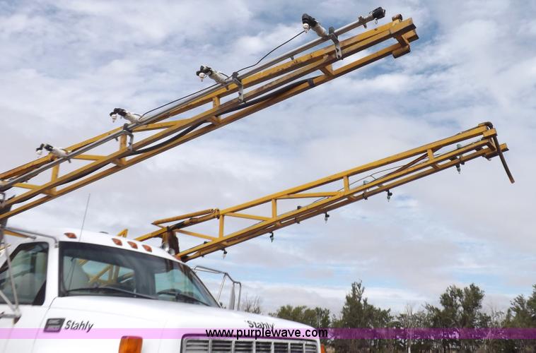image for item H9137 1998 GMC C8500 applicator truck with Stahly sprayer