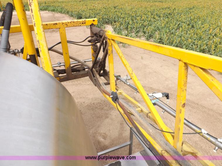 image for item H9137 1998 GMC C8500 applicator truck with Stahly sprayer