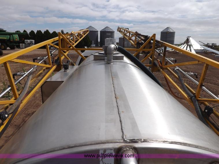 image for item H9137 1998 GMC C8500 applicator truck with Stahly sprayer