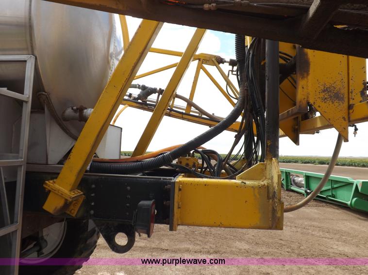 image for item H9137 1998 GMC C8500 applicator truck with Stahly sprayer