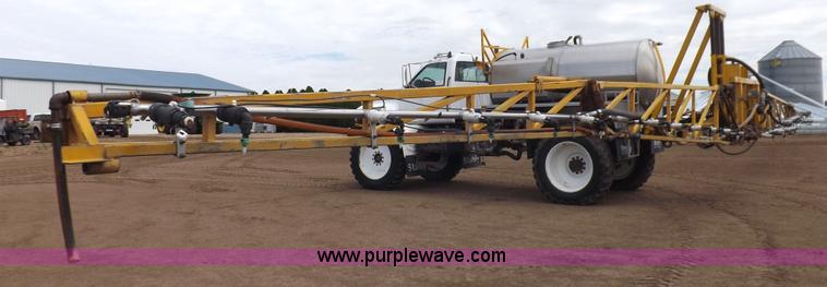 image for item H9137 1998 GMC C8500 applicator truck with Stahly sprayer