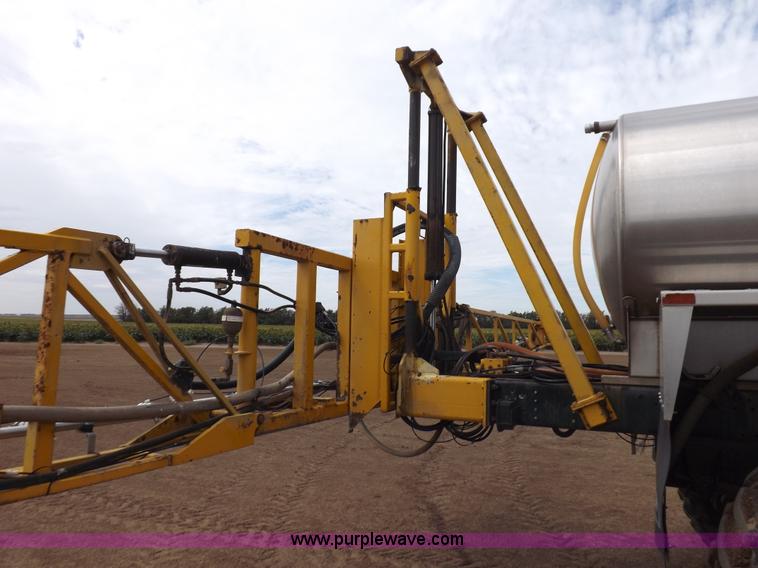 image for item H9137 1998 GMC C8500 applicator truck with Stahly sprayer