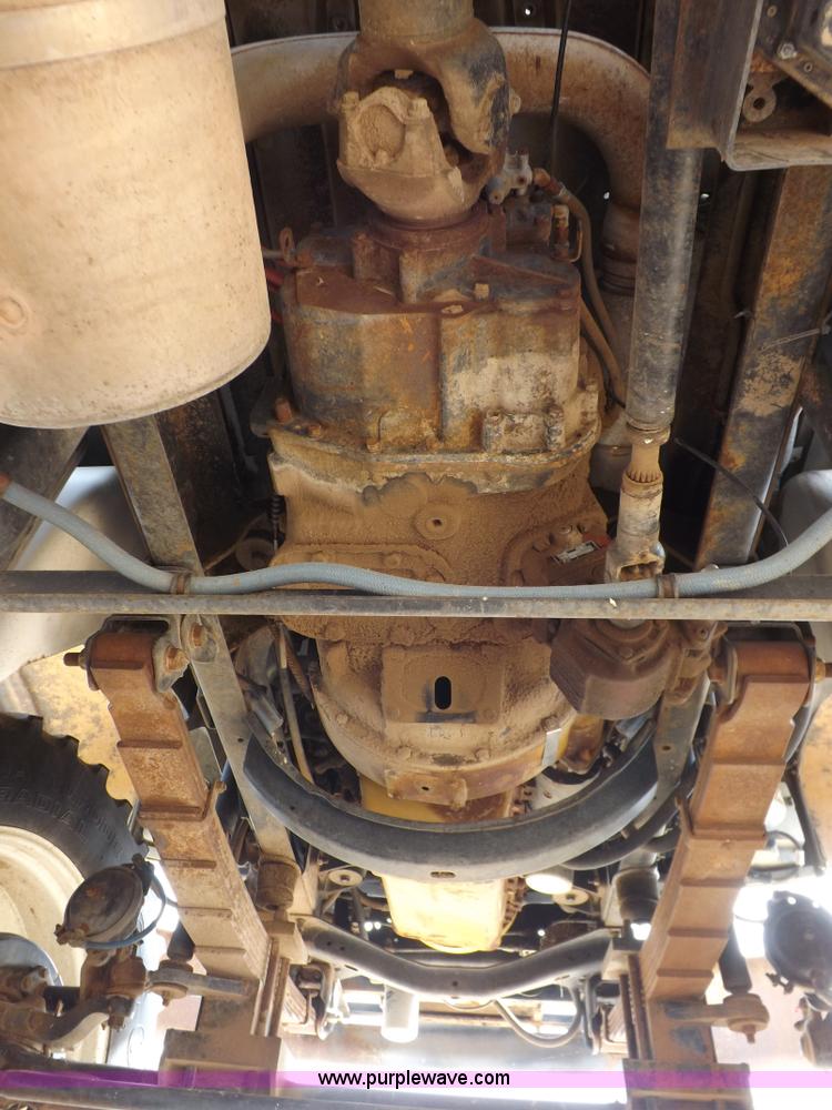 image for item H9137 1998 GMC C8500 applicator truck with Stahly sprayer