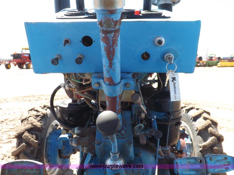 image for item H9138 Rhino 554 MFWD tractor