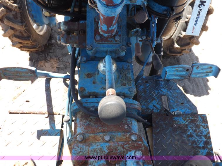 image for item H9138 Rhino 554 MFWD tractor