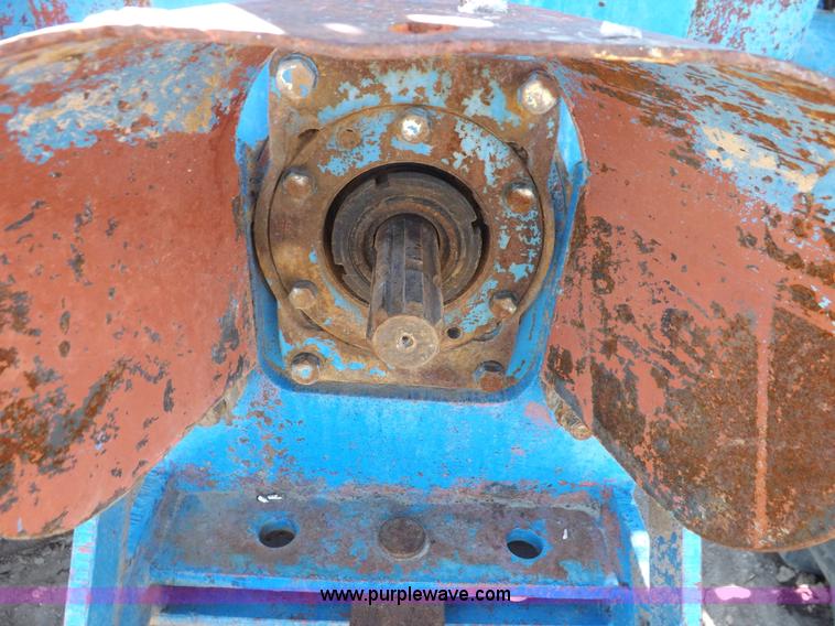 image for item H9138 Rhino 554 MFWD tractor