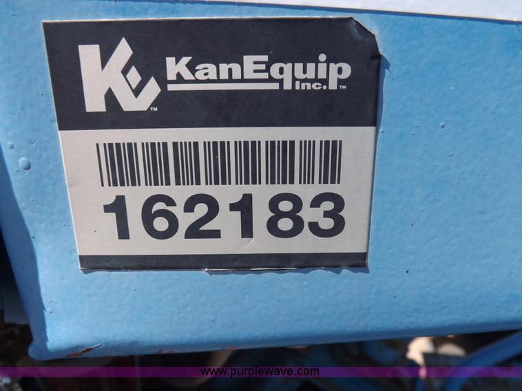 image for item H9138 Rhino 554 MFWD tractor