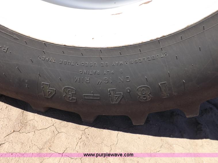 image for item H9139 2001 New Holland TS110 MFWD tractor