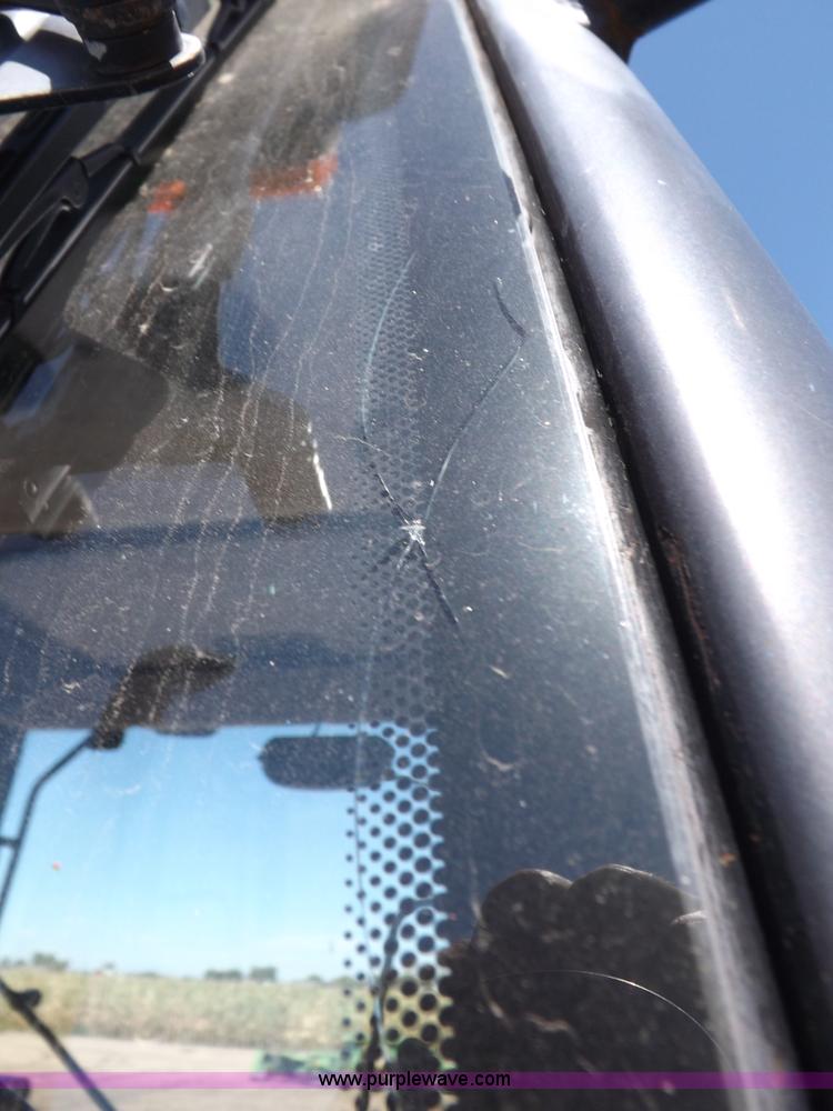 image for item H9139 2001 New Holland TS110 MFWD tractor