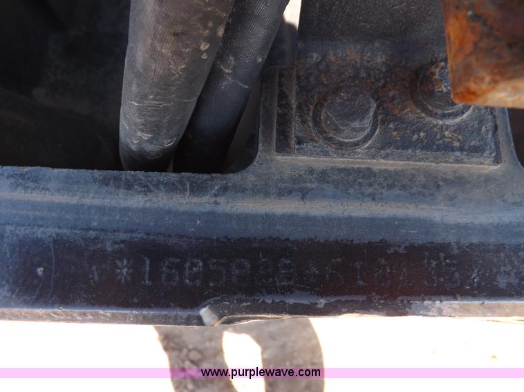 image for item H9139 2001 New Holland TS110 MFWD tractor