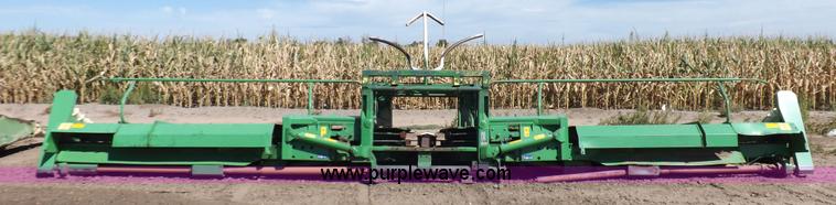 image for item H9140 2005 Krone Easy Collect 9000 forage head