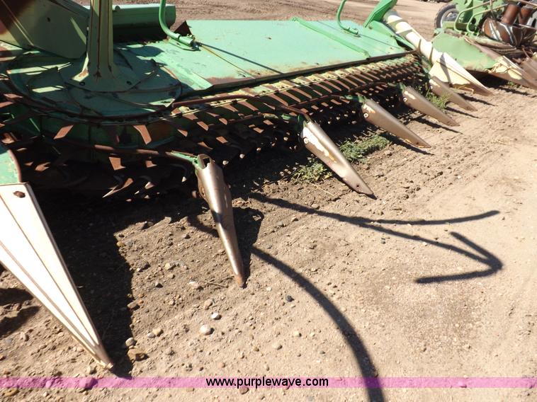 image for item H9140 2005 Krone Easy Collect 9000 forage head