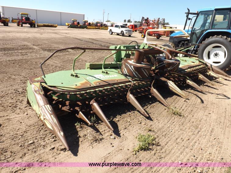 image for item H9141 2006 Krone Easy Collect 6000F forage head