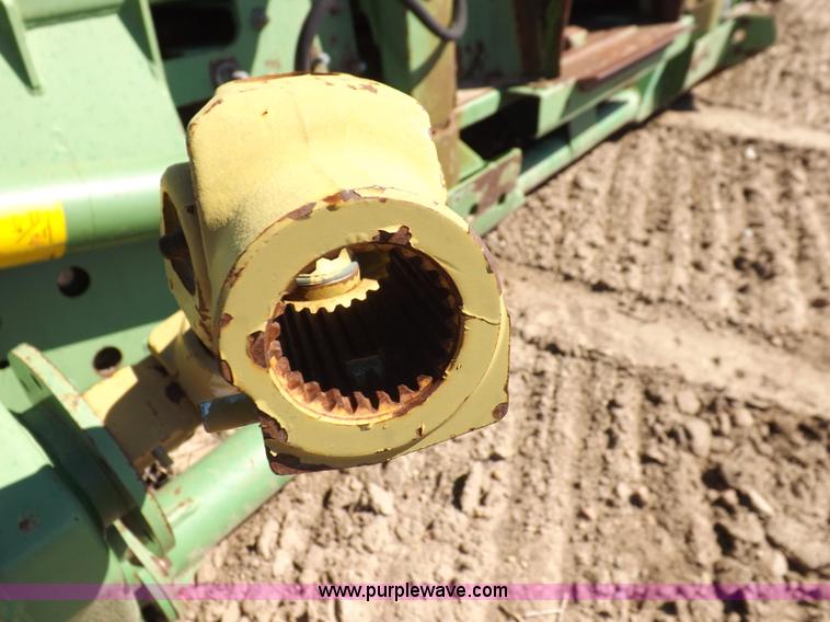 image for item H9141 2006 Krone Easy Collect 6000F forage head