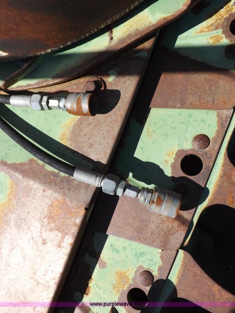 image for item H9141 2006 Krone Easy Collect 6000F forage head