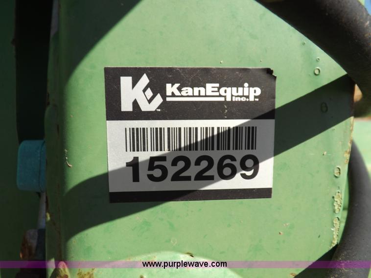 image for item H9141 2006 Krone Easy Collect 6000F forage head