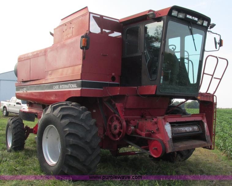 image for item I3237 1992 Case IH 1680 Axial Flow combine