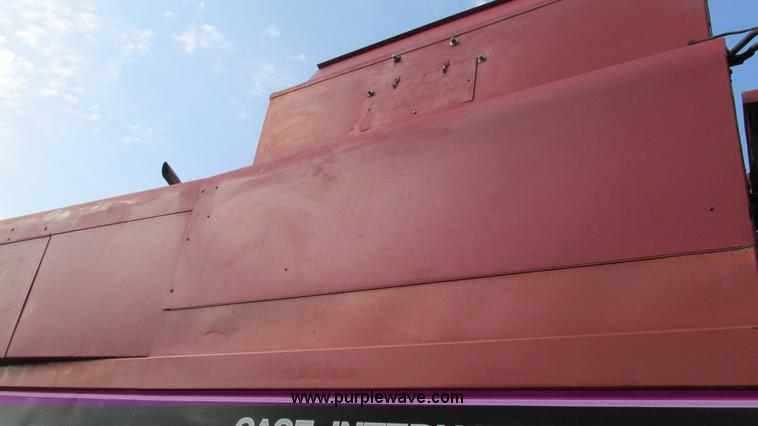 image for item I3237 1992 Case IH 1680 Axial Flow combine