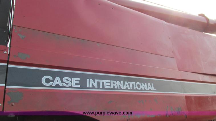 image for item I3237 1992 Case IH 1680 Axial Flow combine