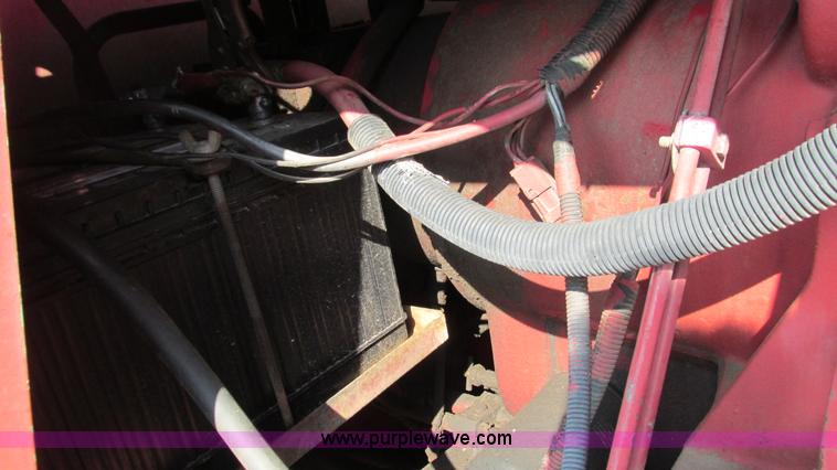 image for item I3237 1992 Case IH 1680 Axial Flow combine