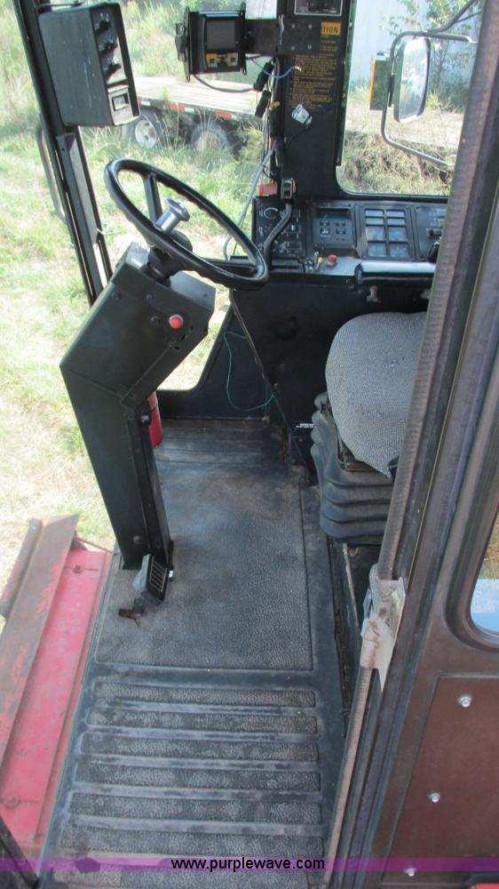 image for item I3237 1992 Case IH 1680 Axial Flow combine