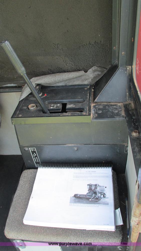 image for item I3237 1992 Case IH 1680 Axial Flow combine