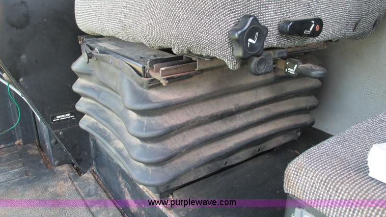 image for item I3237 1992 Case IH 1680 Axial Flow combine