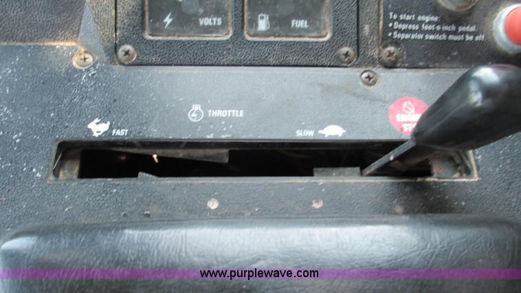 image for item I3237 1992 Case IH 1680 Axial Flow combine