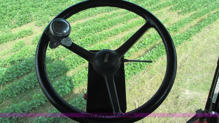 image for item I3237 1992 Case IH 1680 Axial Flow combine